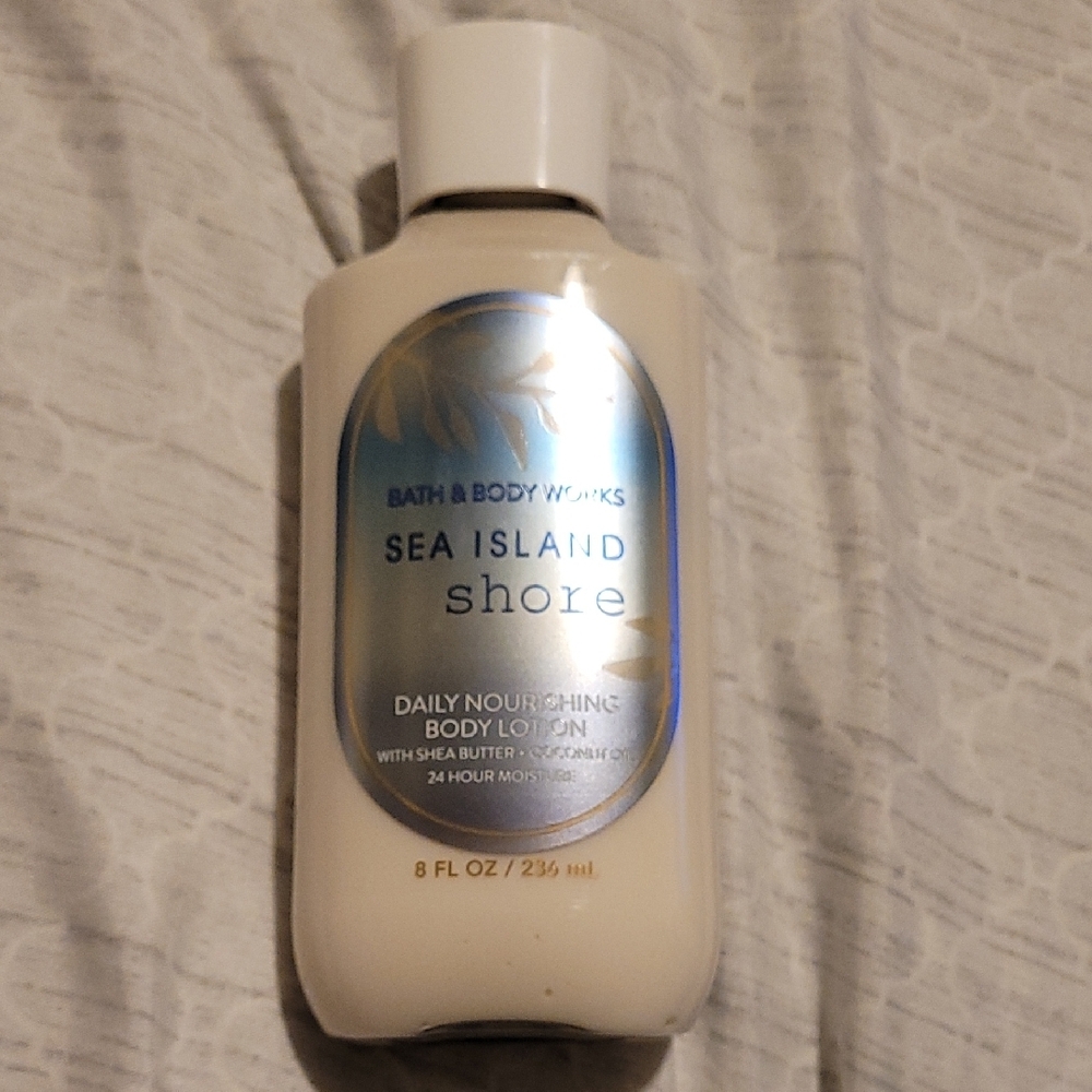 Bath & Body Works Sea Island Shore Body Lotion Moisturizer Shea Butter